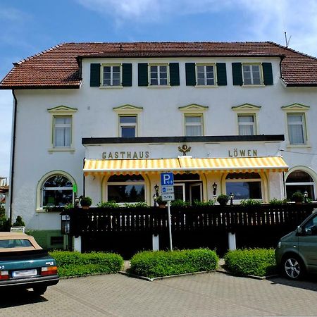 Hotel Loewen Kirchzarten Bagian luar foto