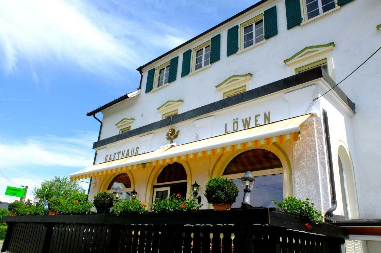 Hotel Loewen Kirchzarten Bagian luar foto