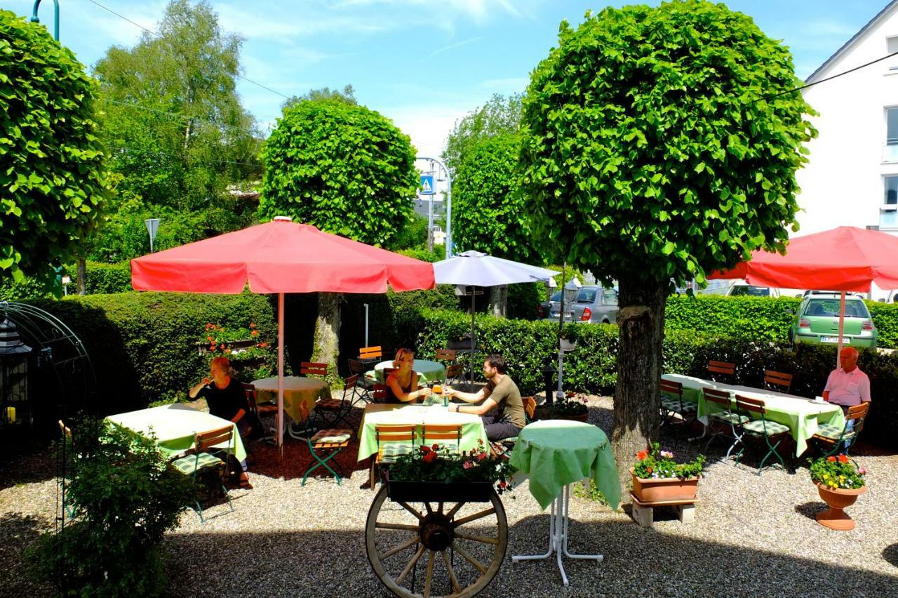 Hotel Loewen Kirchzarten Bagian luar foto
